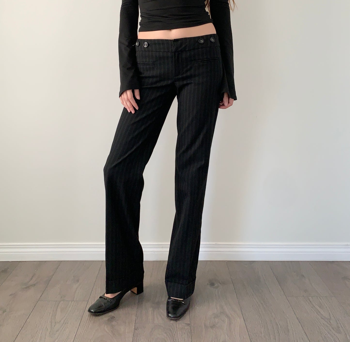 cartonnier black wide leg low rise trousers