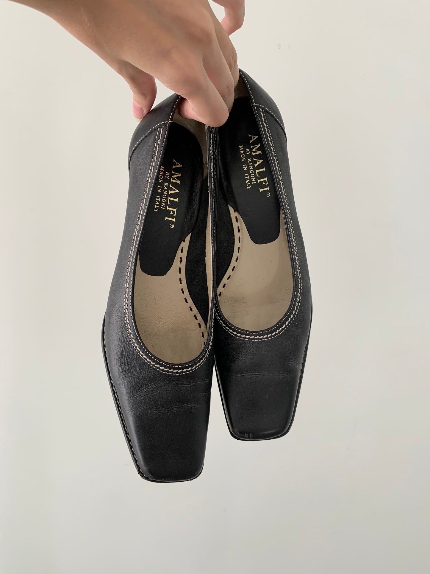 Amalfi made in Italy black heels