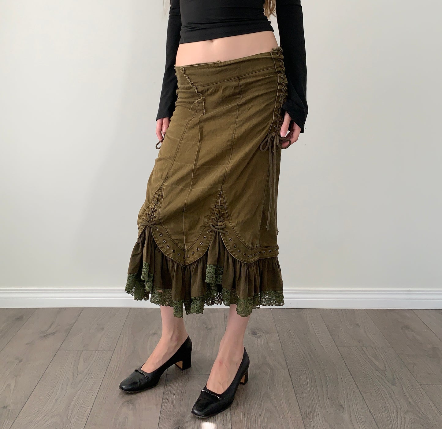 Vintage boho tie ruffle denim midi skirt