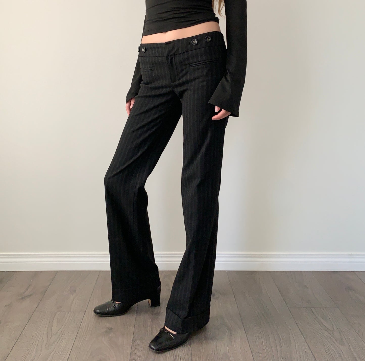 cartonnier black wide leg low rise trousers