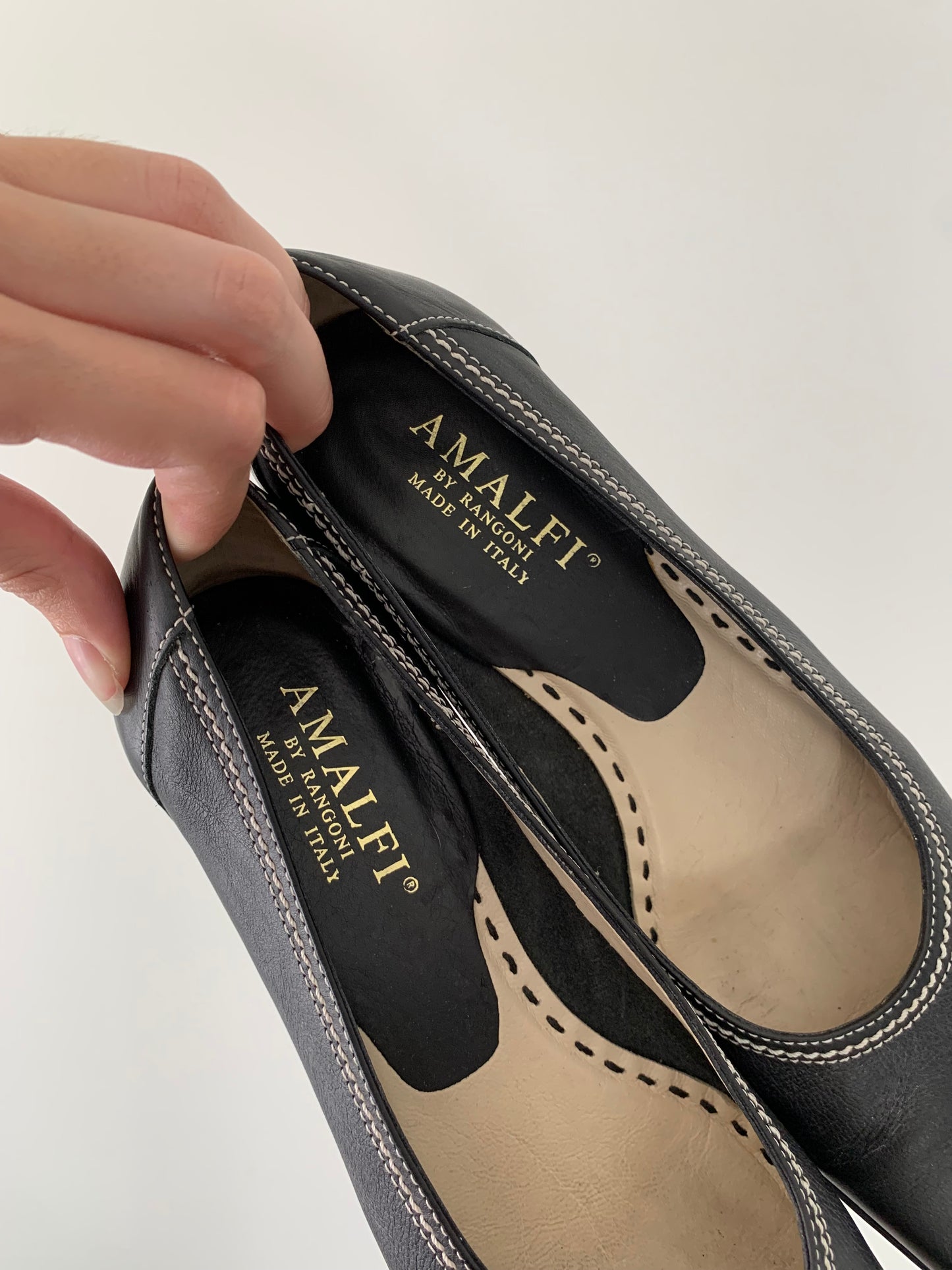 Amalfi made in Italy black heels