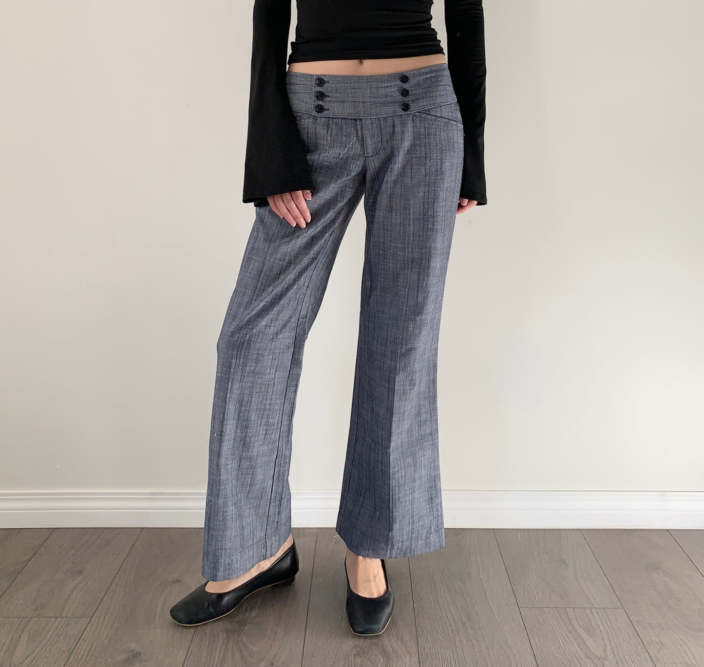 Old forever 21 multi button wide leg short trousers