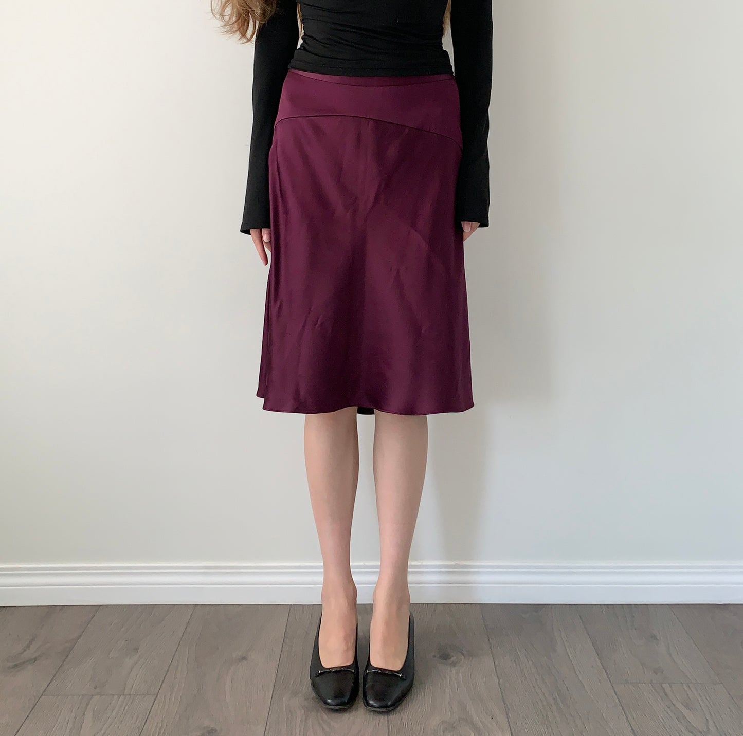 Banana Republic 100% silk purple midi skirt