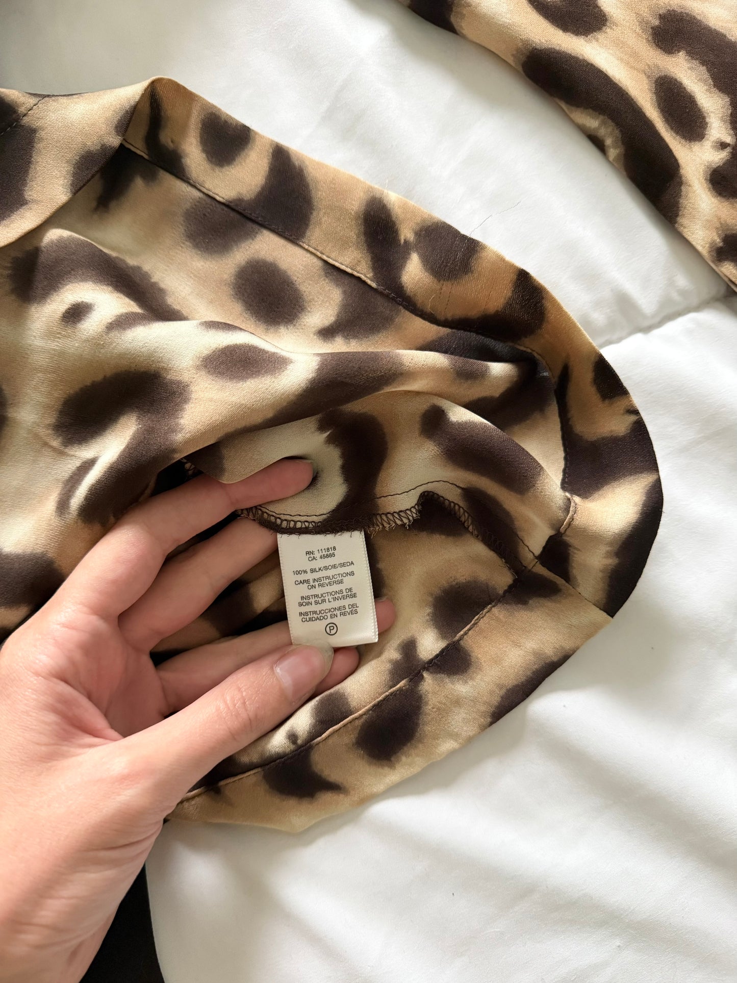 Michael kors 100% silk animal print blouse