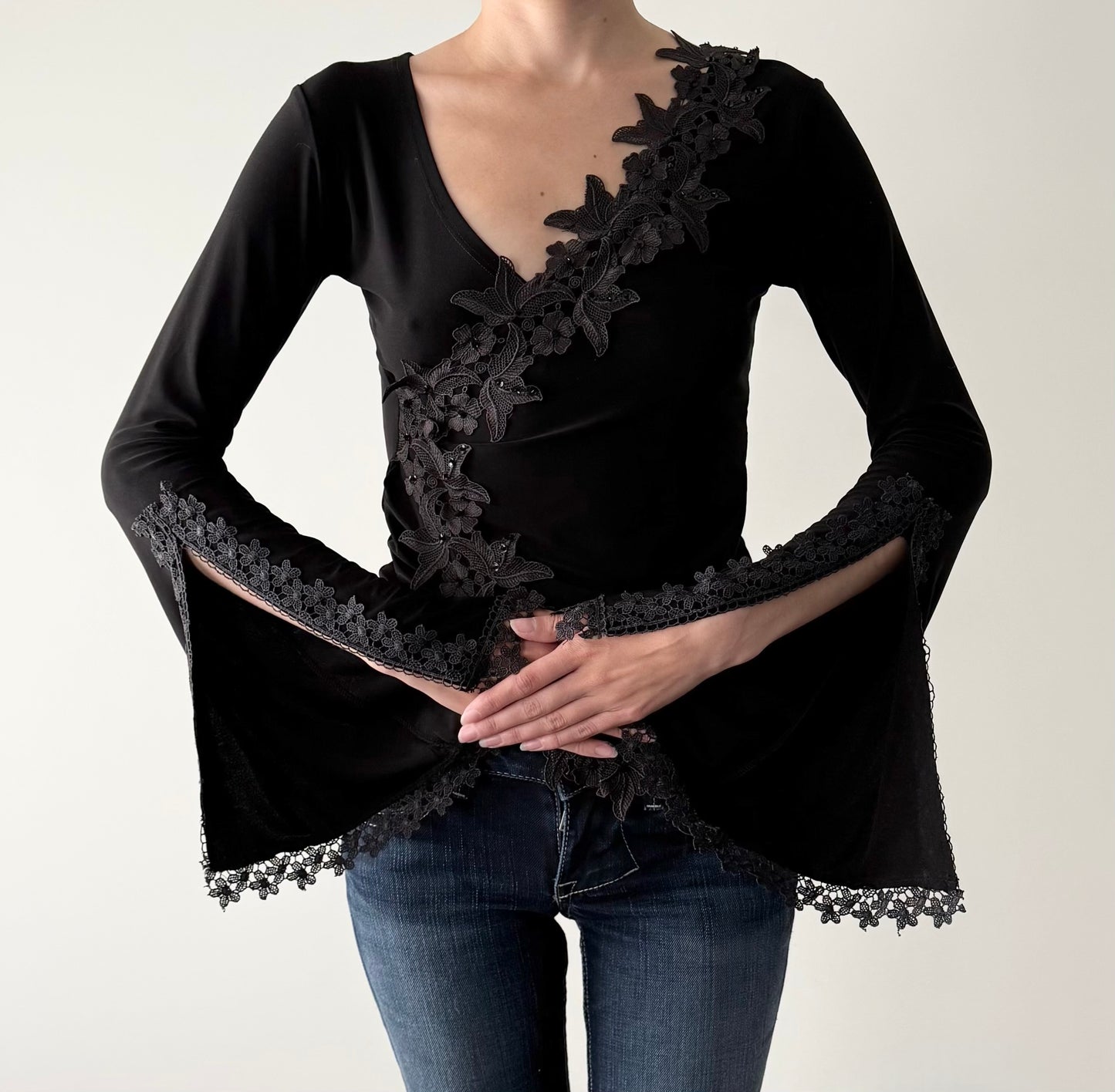 Vintage gothic floral embroidered flared sleeve asymmetrical top