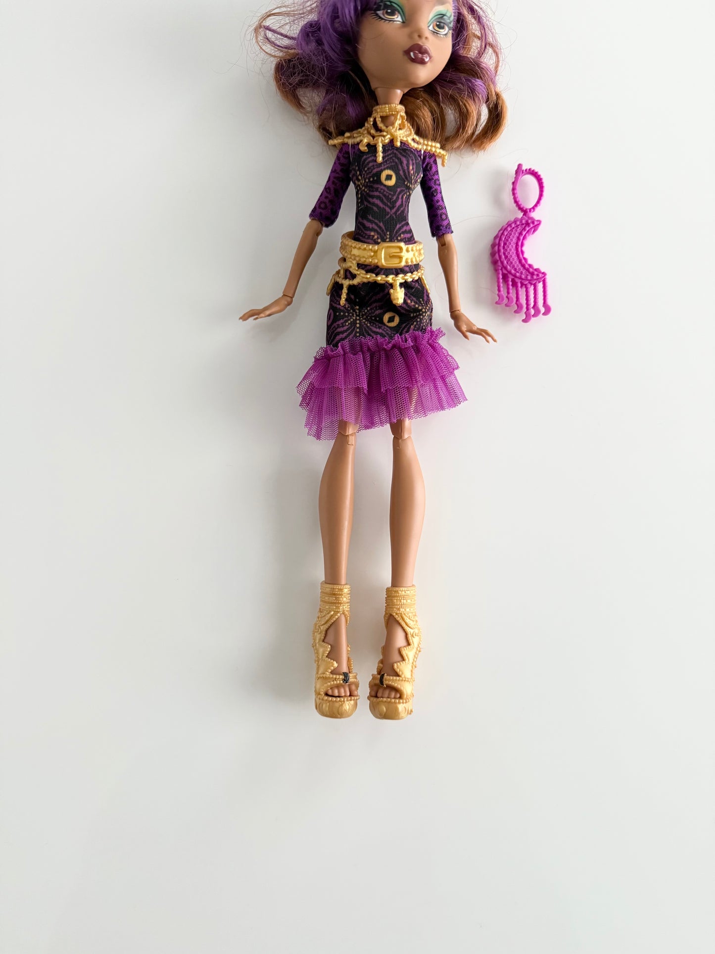 Clawdeen Wolf frights, Camera, Action doll