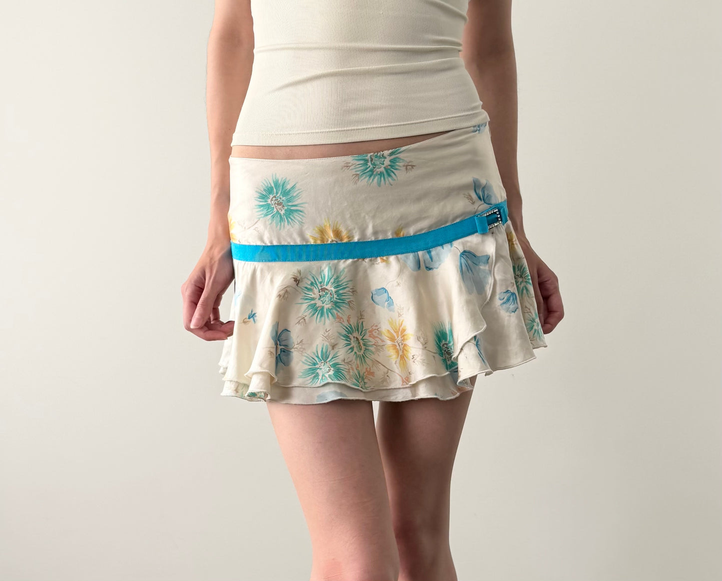 Abercrombie & Fitch 100% Silk Ruffled Mini Skirt