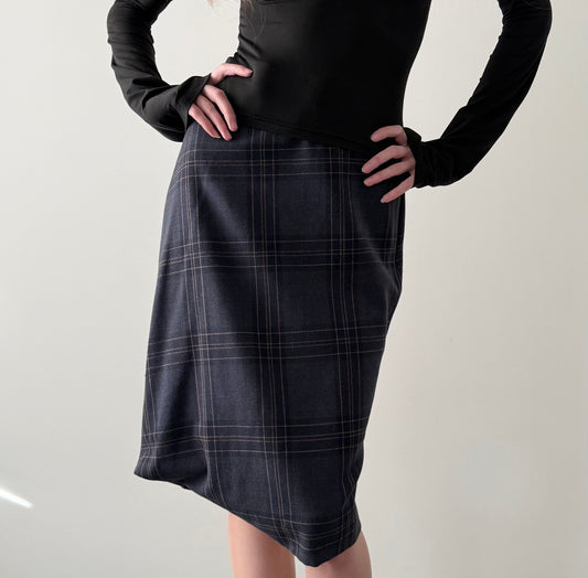 Vivienne Westwood 100% wool midi skirt