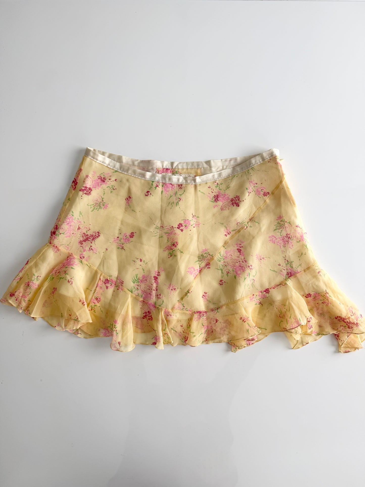 Abercrombie & Fitch 100% silk floral mini skirt.