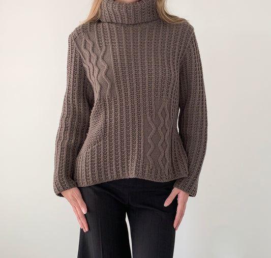 Made in France brown knit turtleneck sweater