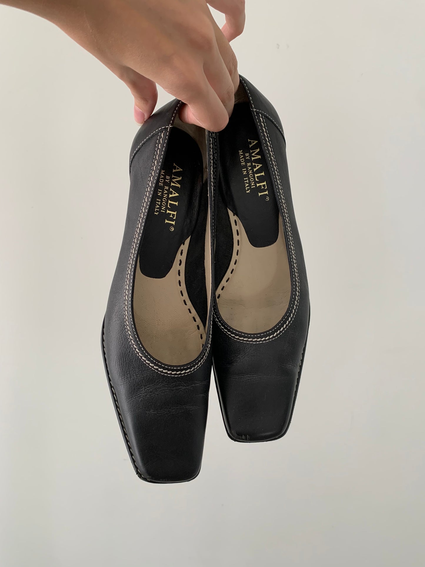 Amalfi made in Italy black heels