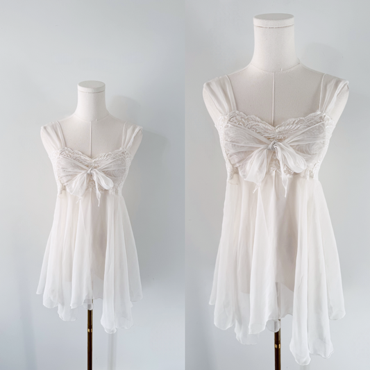 80s Victoria’s Secret white sheer babydoll slip