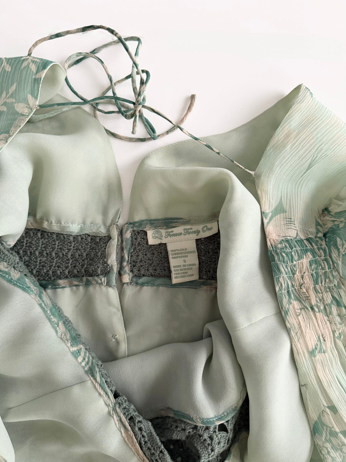 Forever21 100% silk floral green blouse