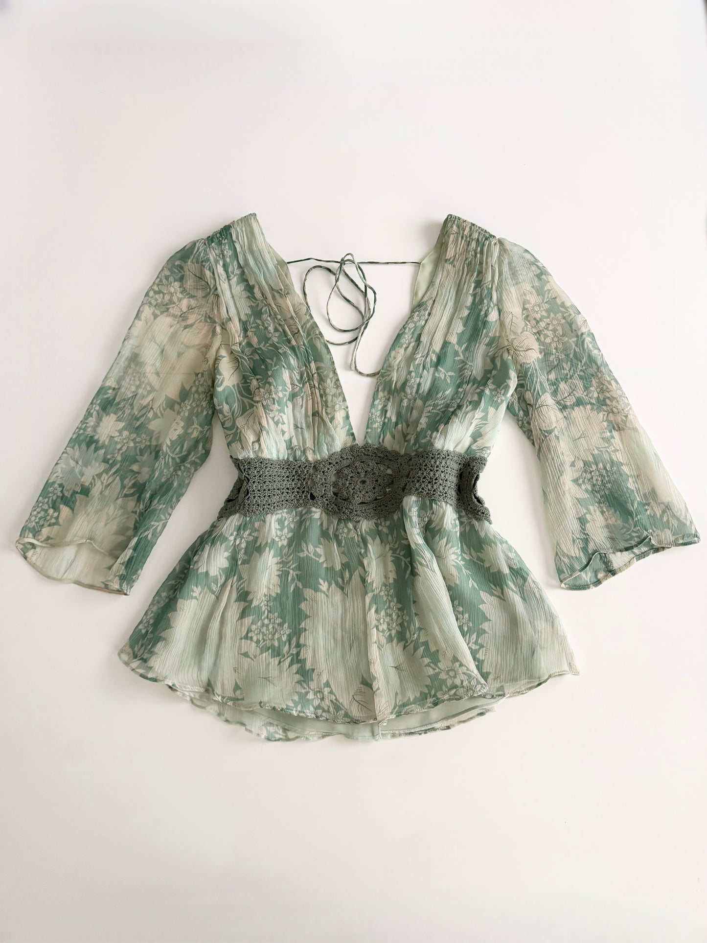 Forever21 100% silk floral green blouse