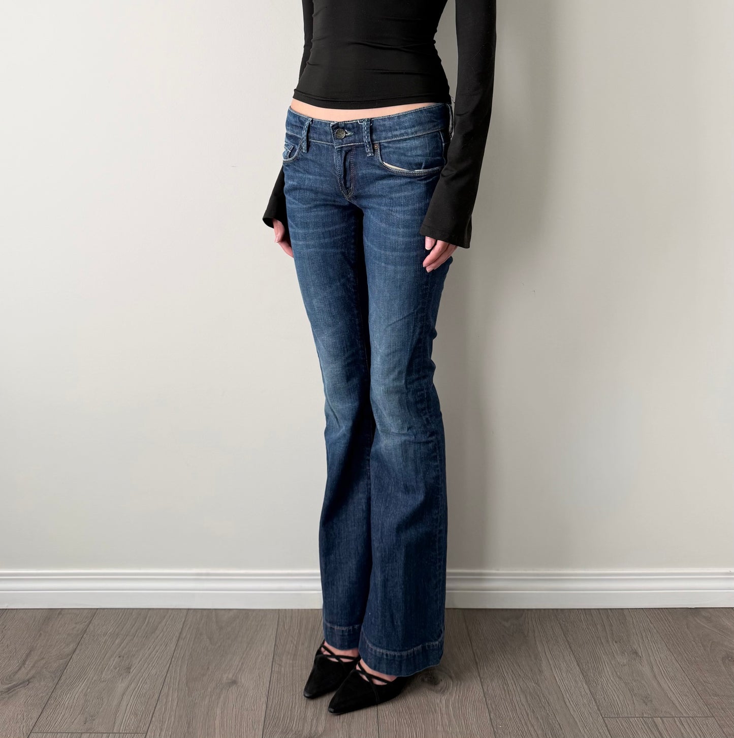 Vintage low rise flared jeans