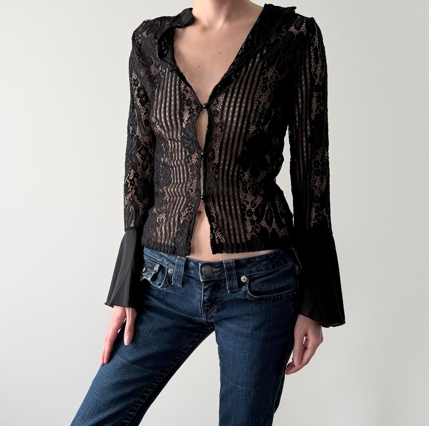 Lace flared sleeve blouse