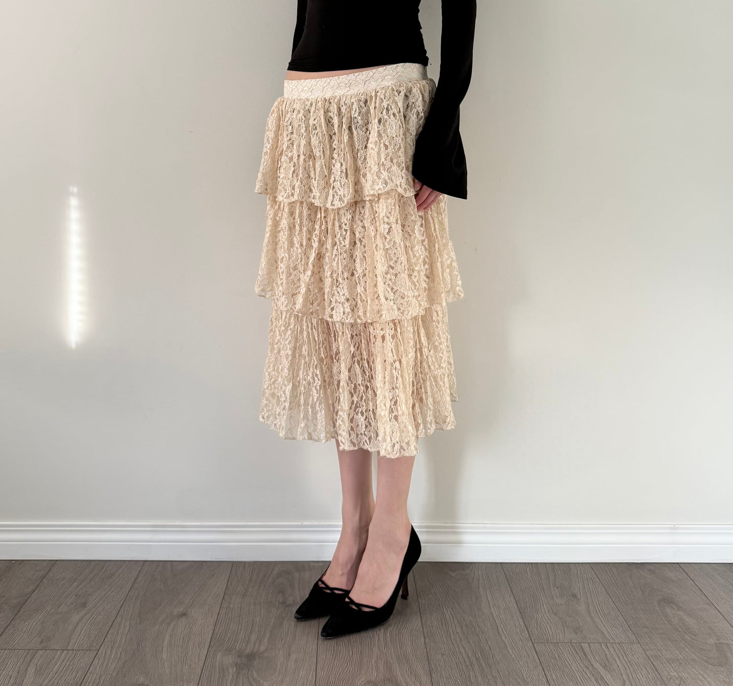 80s semi sheer lace tiered midi skirt