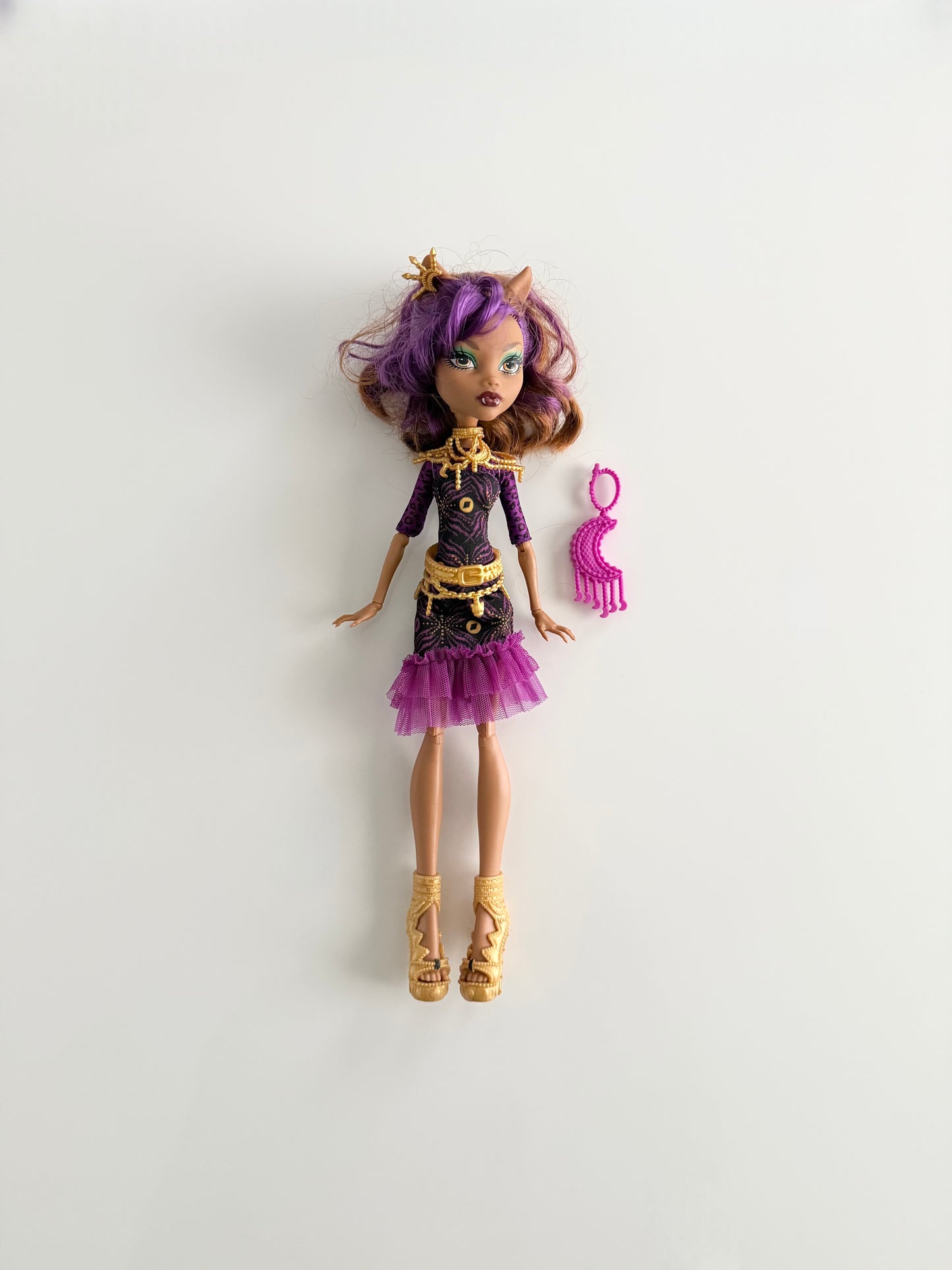 Clawdeen Wolf frights, Camera, Action doll