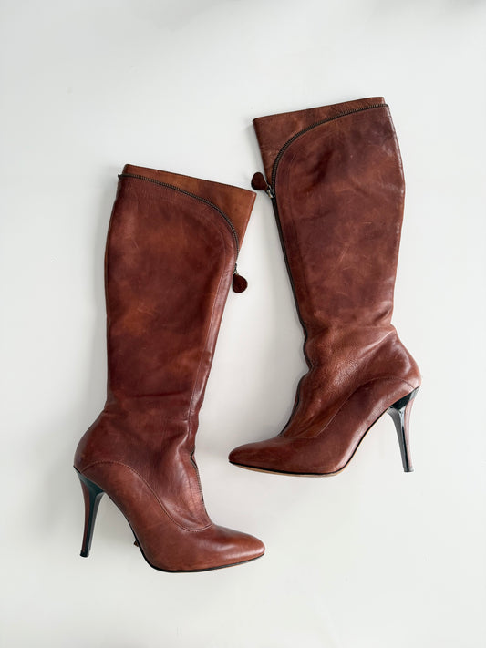 Vintage cow leather Italian heel boots