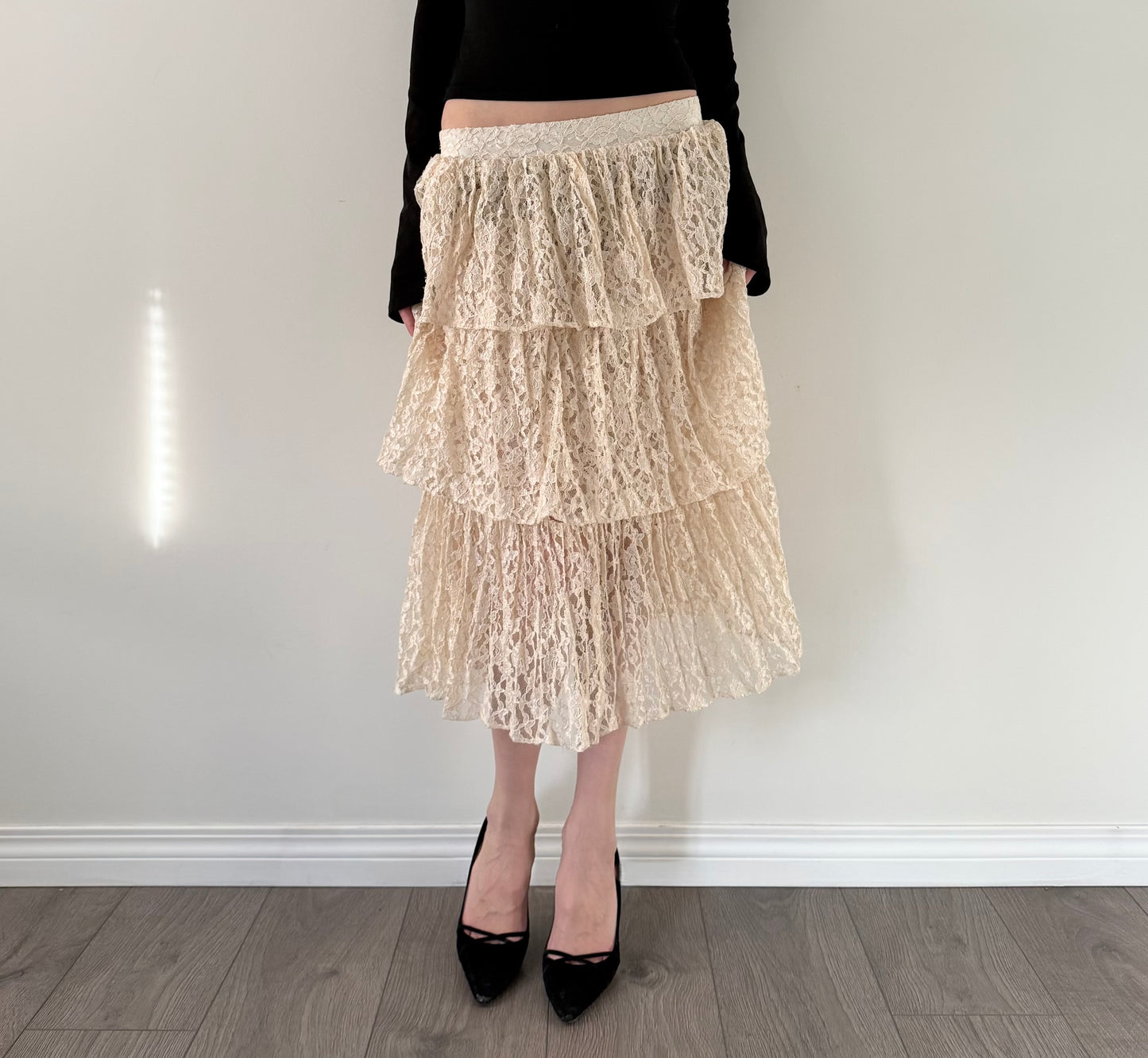 80s semi sheer lace tiered midi skirt